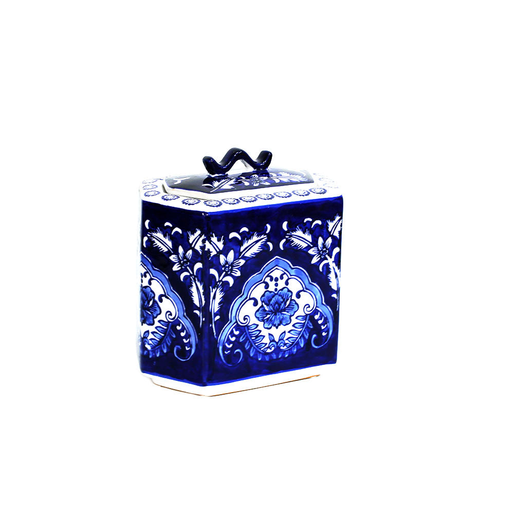 Porcelain Blue and White Jinger Jar